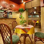 Hotel Henrietta 3*