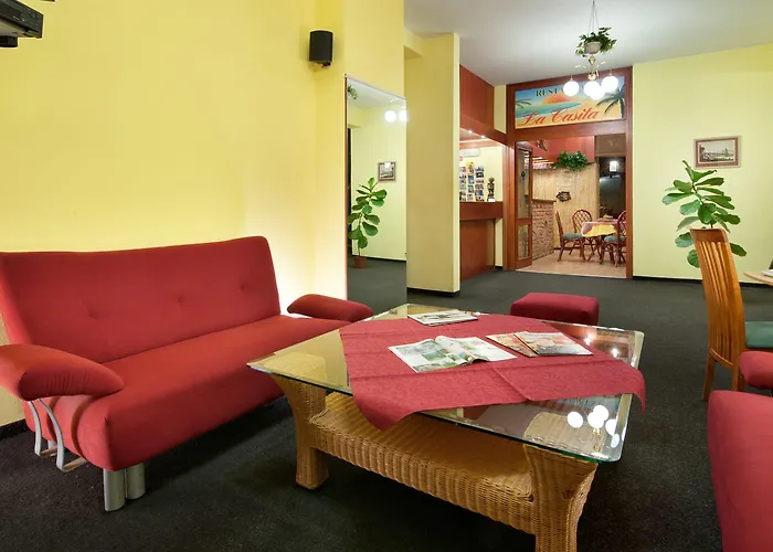 Hotel Henrietta 3*