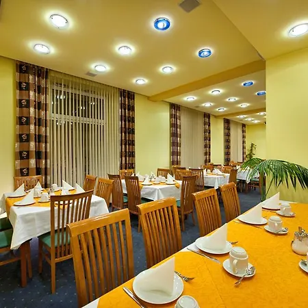 Szálloda Henrietta 3*