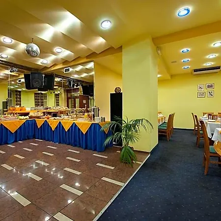 Hotel Henrietta